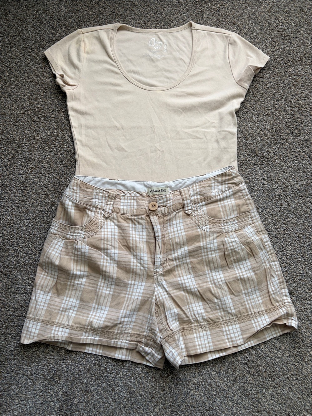 Plaid Mid-Rise Women's Shorts and Top Set